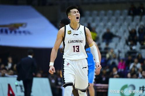 直播爆料郭艾伦视频回放,揭秘篮球场上的精彩瞬间与幕后故事  第1张